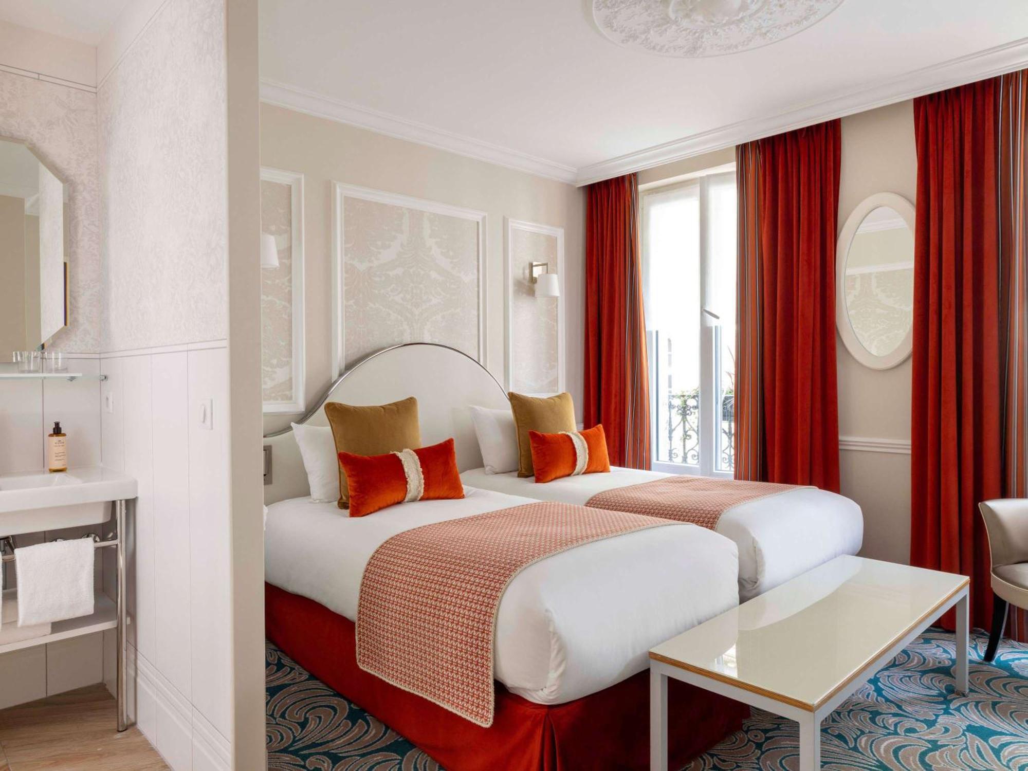 Hotel Mercure La Sorbonne Saint-Germain-Des-Pres Paris Exteriör bild